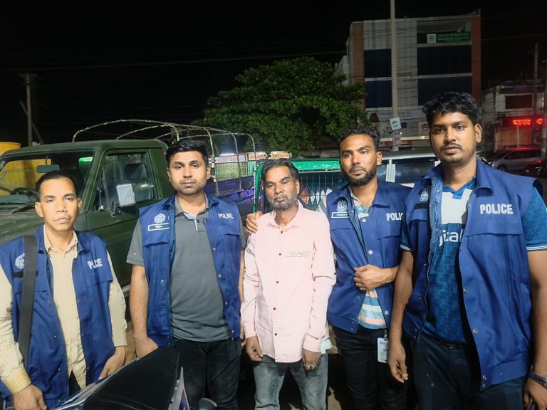 সাতকানিয়ায় নিখোঁজ প্রবাসী উদ্ধার
