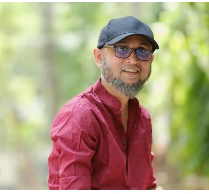 শেখ মুজিব-তাজউদ্দীনসহ মুক্তিযোদ্ধাদের সার্টিফিকেট বাতিলের তথ্য ভুয়া: উপদেষ্টা ফারুকী