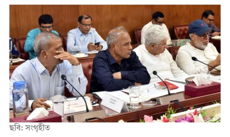 চিহ্নিত অপরাধী ও সন্ত্রাসীদের ধরতে সারাদেশে চিরুনি অভিযানের ঘোষণা